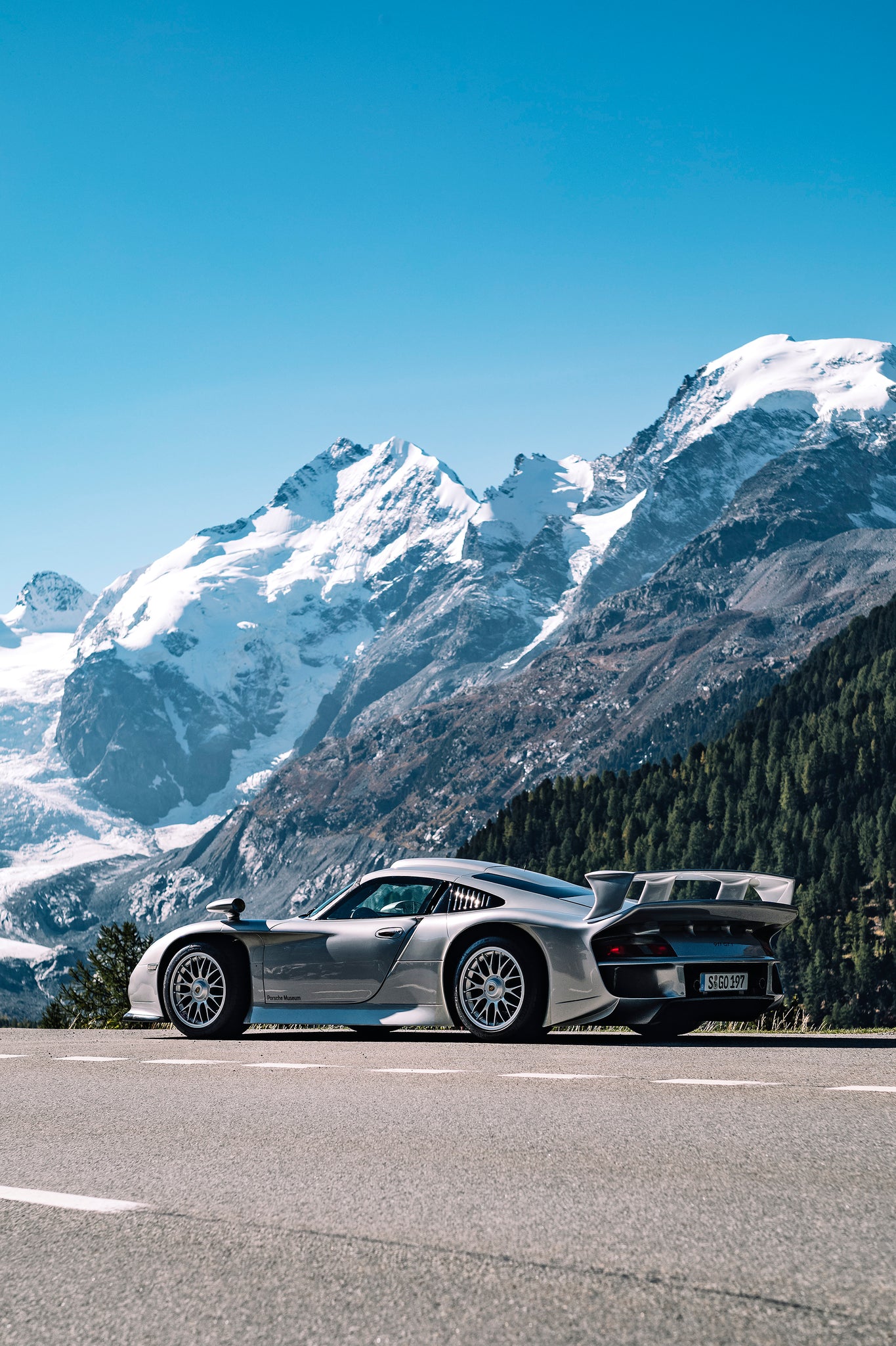 GT1 Goes to St. Moritz